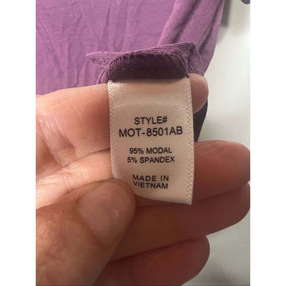 Zenana Purple Tencel V-neck Tee Shirt NWT! Sz S - Picture 9 of 9